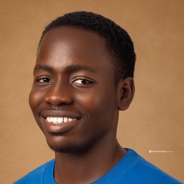 Amad L. - Freelance Web Developer