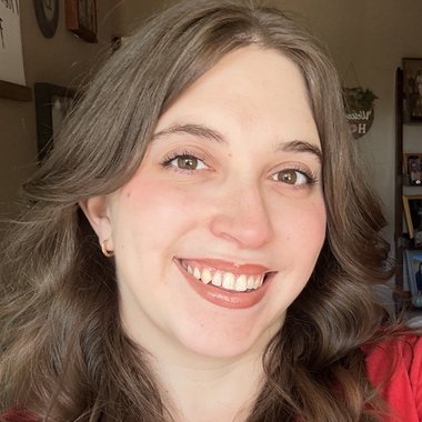 Kaelyn M. - Freelance Brand Designer