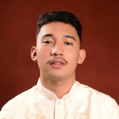 Charles L. - Freelance Content Creator