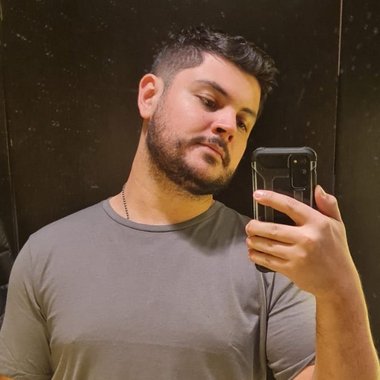 Agustin Z. - Freelance Ui Designer