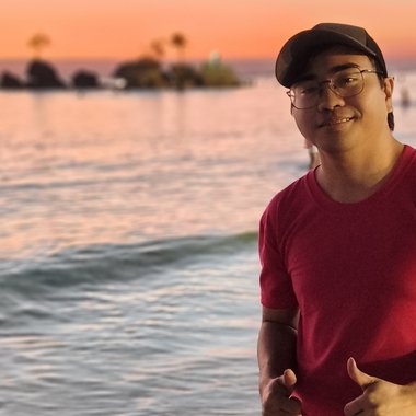 Jezreel M. - Freelance Graphic Designer