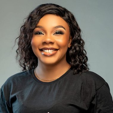 Fiona A. - Freelance Content Creator