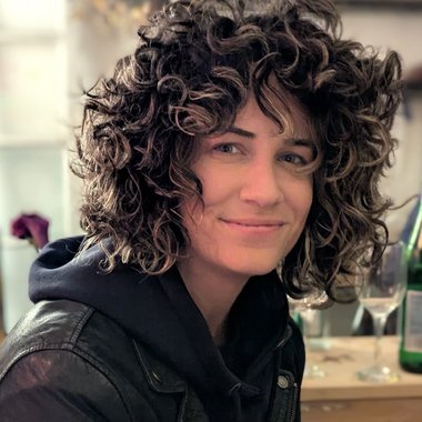 Lauren A. - Freelance Video Editor