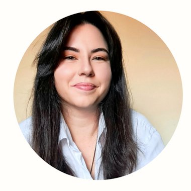 Vera D. - Freelance Textile Designer
