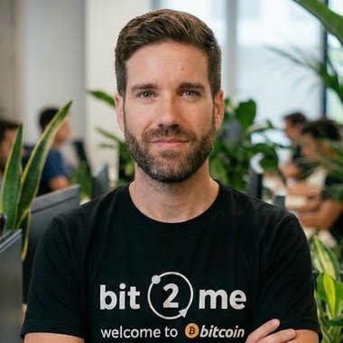 Jose C. - Freelance Content Creator