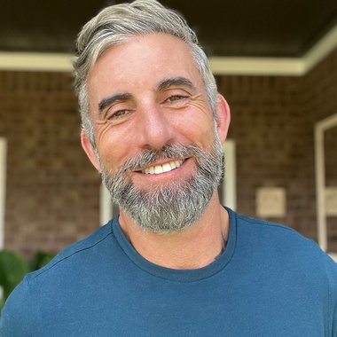 Tom P. - Freelance Creative Director