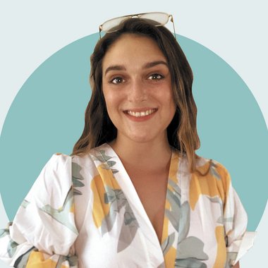 MackenzieAllanson - Freelance Graphic Designer