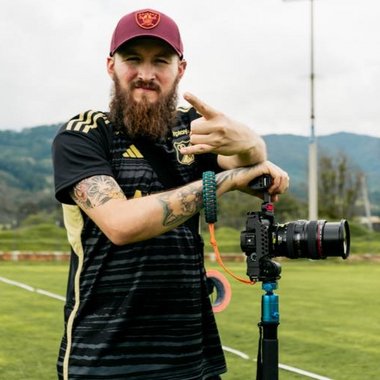 Daniel B. - Freelance Community Manager