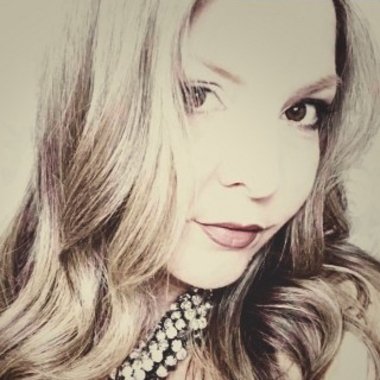 Allysun L. - Freelance Casting Director