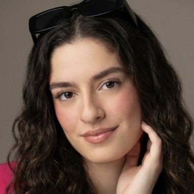 Paola C. - Freelance Brand Designer