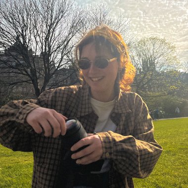 Adele P. - Freelance Video Editor