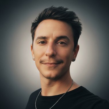 Damián O. - Freelance Infographic Designer