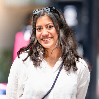 Shaheenur K. - Freelance Graphic Designer