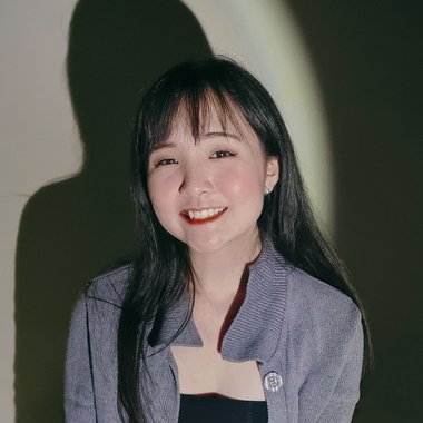 Carolin L. - Freelance Voiceover Artist