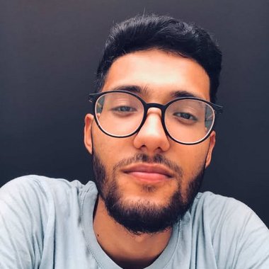 Slouma H. - Freelance Graphic Designer