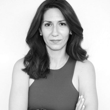 Daphne R. - Freelance Digital Marketer