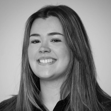 Jenna P. - Freelance Brand Designer