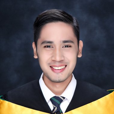 Jose I. - Freelance Photoshop Editor