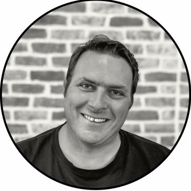 Damien T. - Freelance Digital Marketer