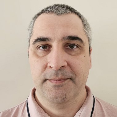 Ciprian R. - Freelance Digital Marketer