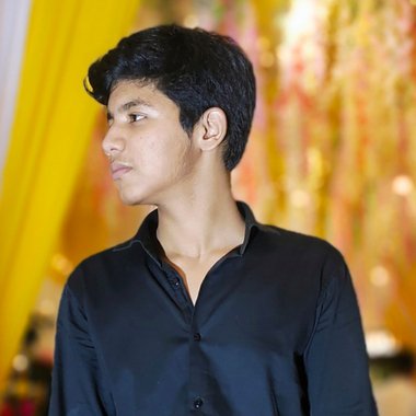 Nayyer - Freelance Social Media Freelancer