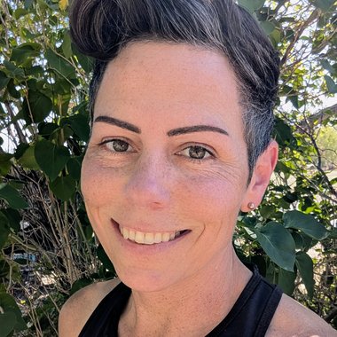 Carmen A. - Freelance Brand Designer