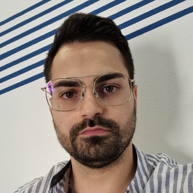 Manuel C. - Freelance Ui Designer
