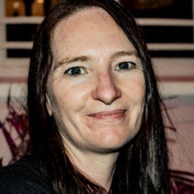 Naomi L. - Freelance Assistant Editor