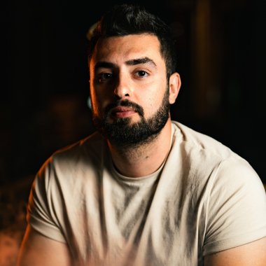 Mikail B. - Freelance Graphic Designer