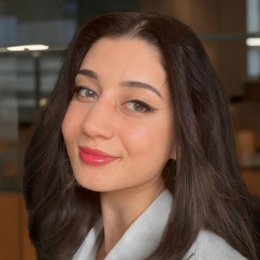 Beyza K. - Freelance Web Developer