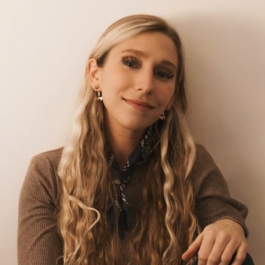 Grace H. - Freelance Brand Designer