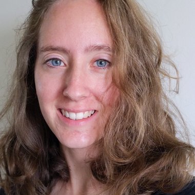 Amy P. - Freelance Designer