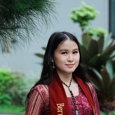 Bernaditha J. - Freelance Copywriter