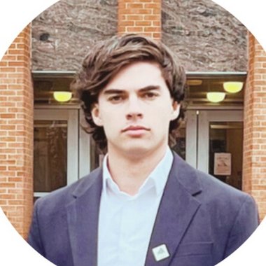 Manuel F. - Freelance Marketer