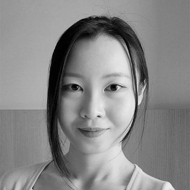 Hyeonkyeong H. - Freelance Graphic Designer
