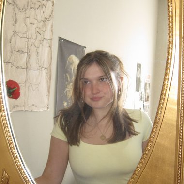 Paige R. - Freelance Screenplay Writer