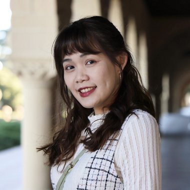 Summer H. - Freelance Designer