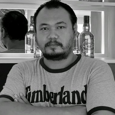 Thuta A. - Freelance Developer