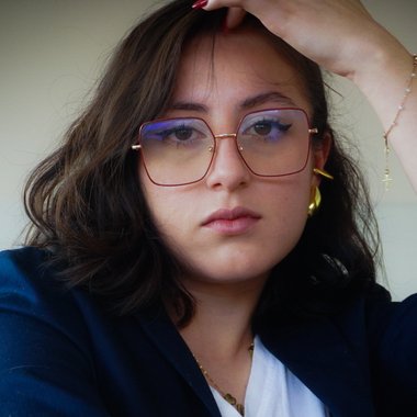 María R. - Freelance Album Art Designer