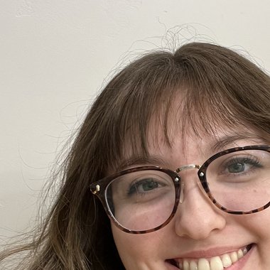 Analeah P. - Freelance Designer