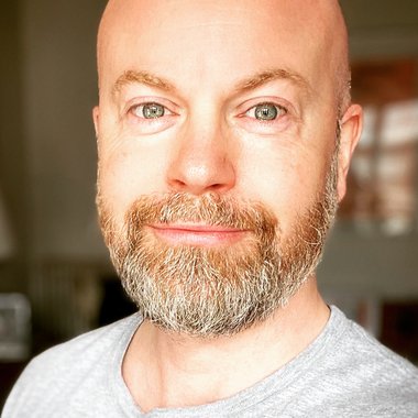 Dennis S. - Freelance Video Editor