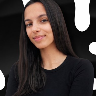 Madalena M. - Freelance Presentation Designer