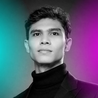 Ariza M. - Freelance Brand Strategist