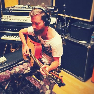 Israel B. - Freelance Songwriter