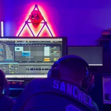 PABLO (. - Freelance Music Editor