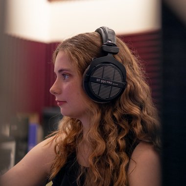 Miranda F. - Freelance Music Producer