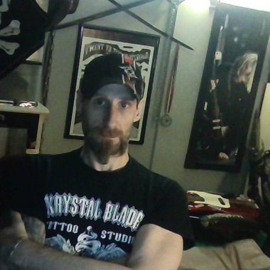 Chris E. - Freelance Musician