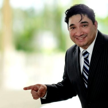 Luis A. - Freelance Affiliate Marketer