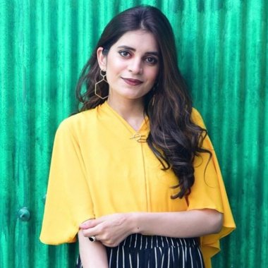 aqsamunir153651 - Freelance Brand Designer