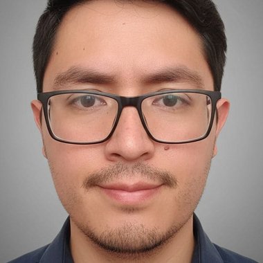 Sebastian L. - Freelance Mixing Engineer